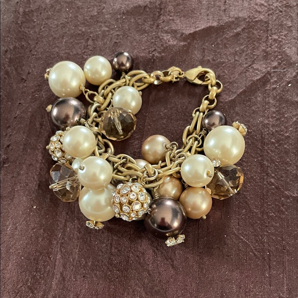 Stella & Dot Gold and Cream Pearl Bracelet